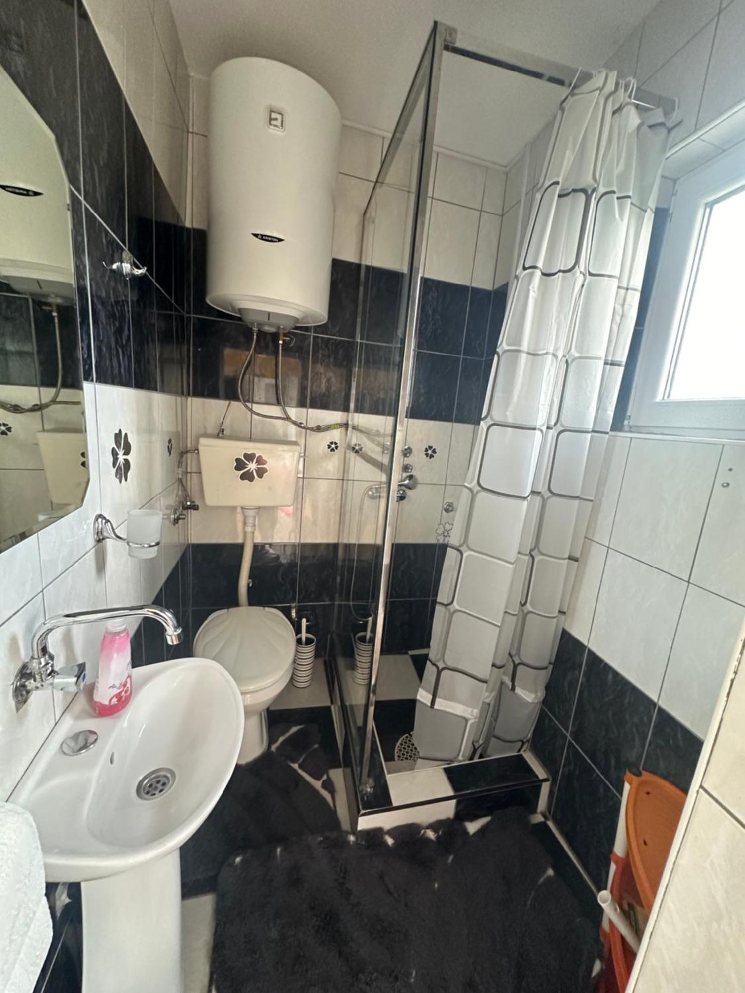 Apartman Lili Cetinje Extérieur photo