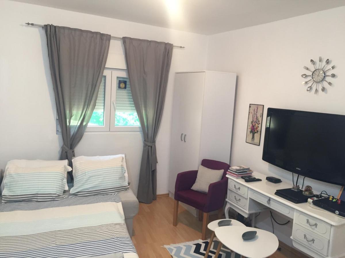 Apartman Lili Cetinje Extérieur photo